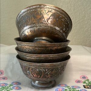 Set of 4 Antique Hand-Etched Brass Pedestal Bowls Middle Eastern Style Heavy